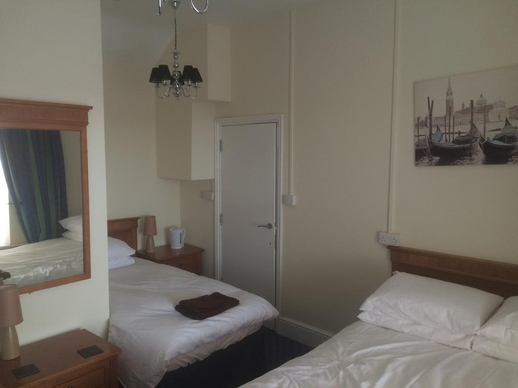 The Grafton Rooms Northampton Buitenkant foto